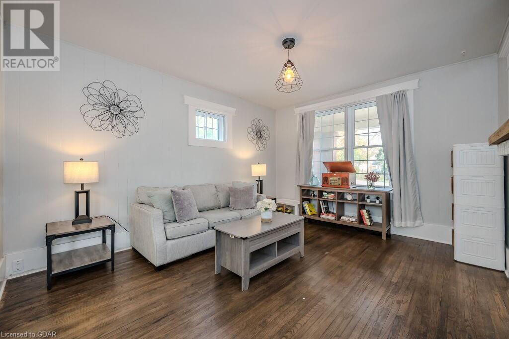 54 Eramosa RoadGuelph (Waverley), Ontario  N1E 2L5 - Photo 4 - X10876171