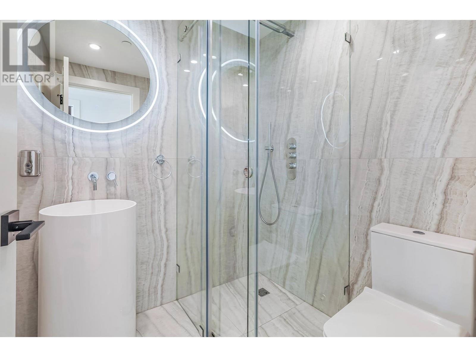 Listing Picture 17 of 23 : 3604 939 HOMER STREET, Vancouver / 溫哥華 - 魯藝地產 Yvonne Lu Group - MLS Medallion Club Member