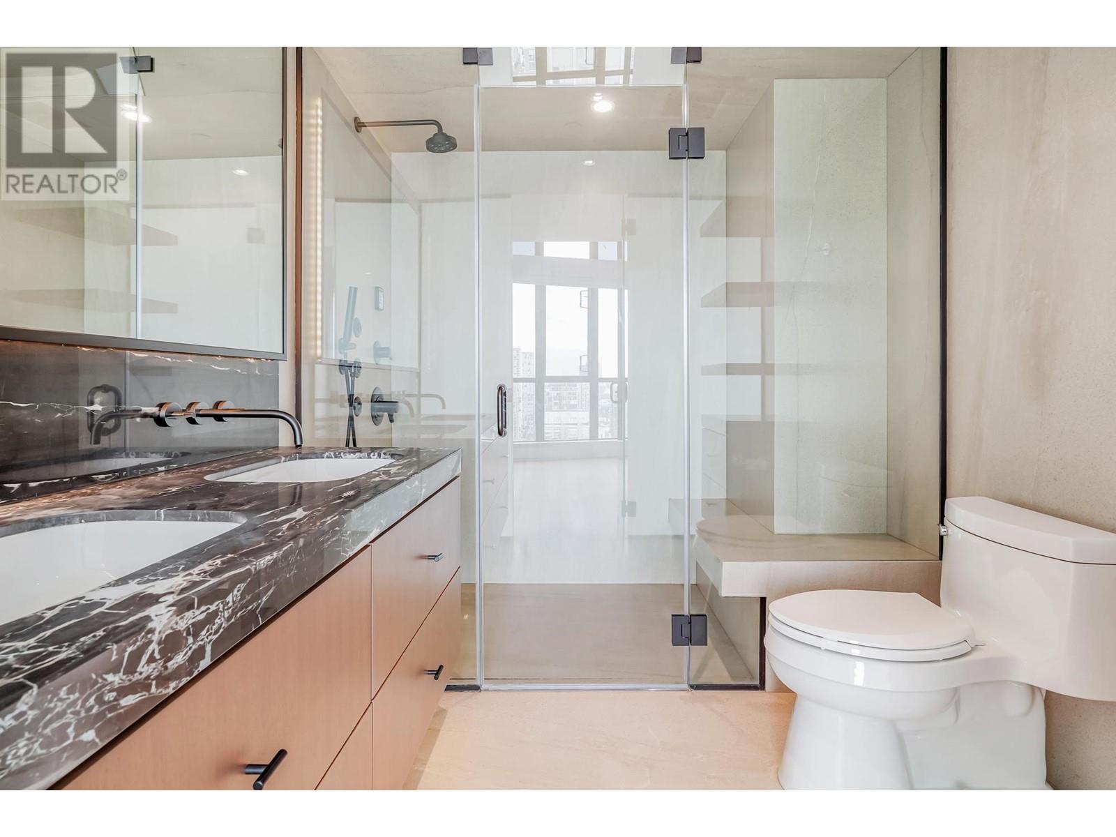 Listing Picture 16 of 23 : 3604 939 HOMER STREET, Vancouver / 溫哥華 - 魯藝地產 Yvonne Lu Group - MLS Medallion Club Member