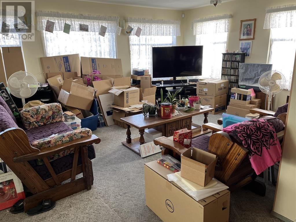 Listing Picture 9 of 25 : 7225 GILLEY AVENUE, Burnaby / 本拿比 - 魯藝地產 Yvonne Lu Group - MLS Medallion Club Member