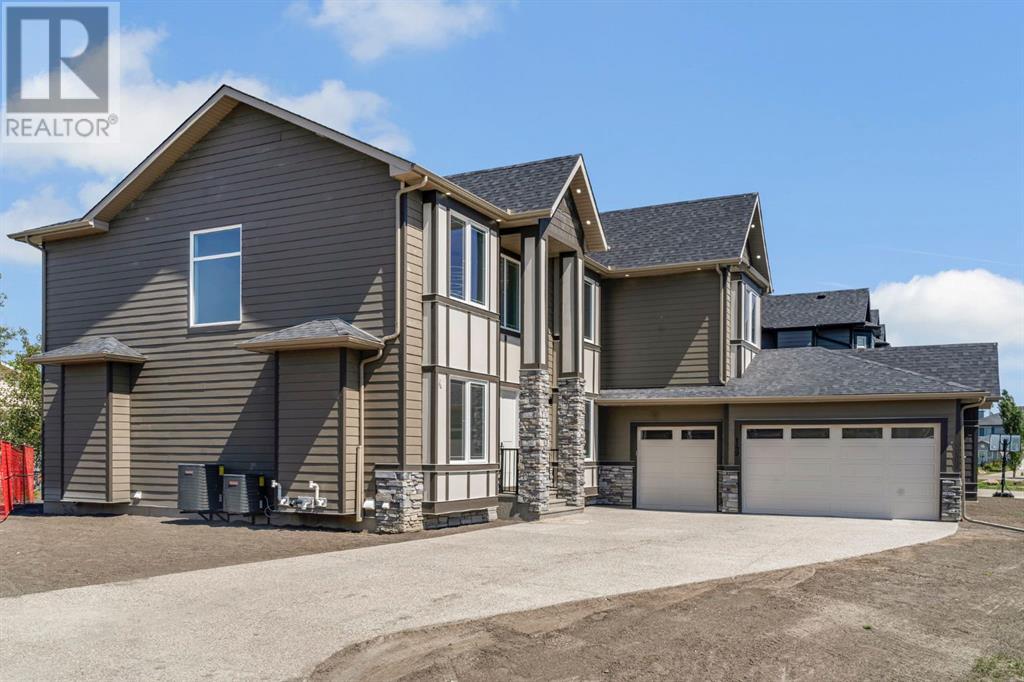 149 Canoe Crescent SW, airdrie, Alberta