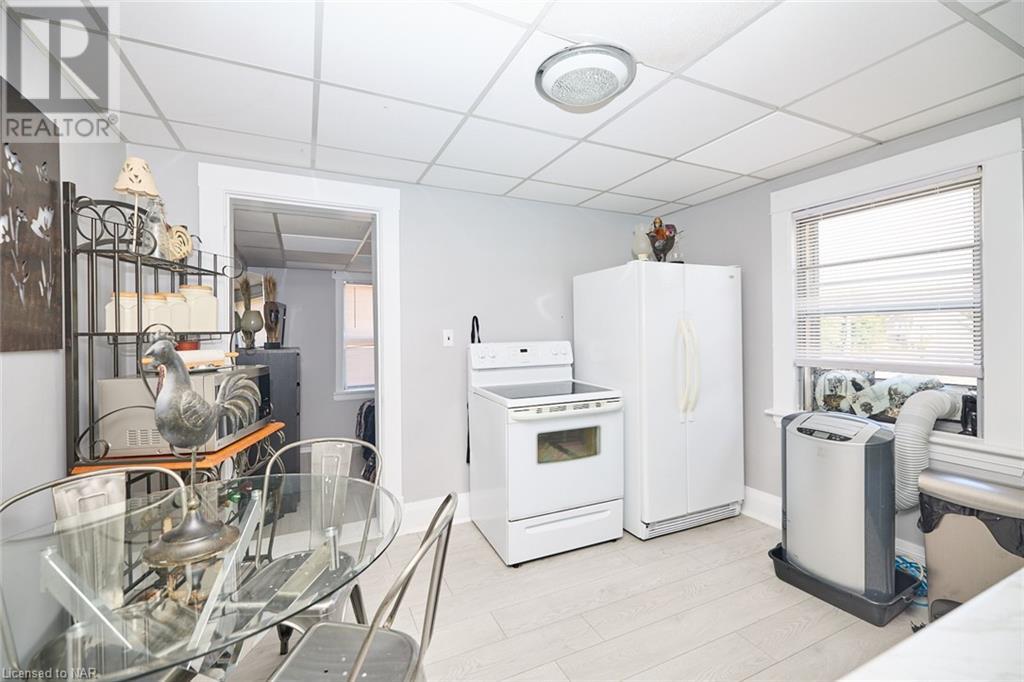 3758 Main Street, Niagara Falls (Chippawa), Ontario  L2G 6B2 - Photo 14 - X9413691