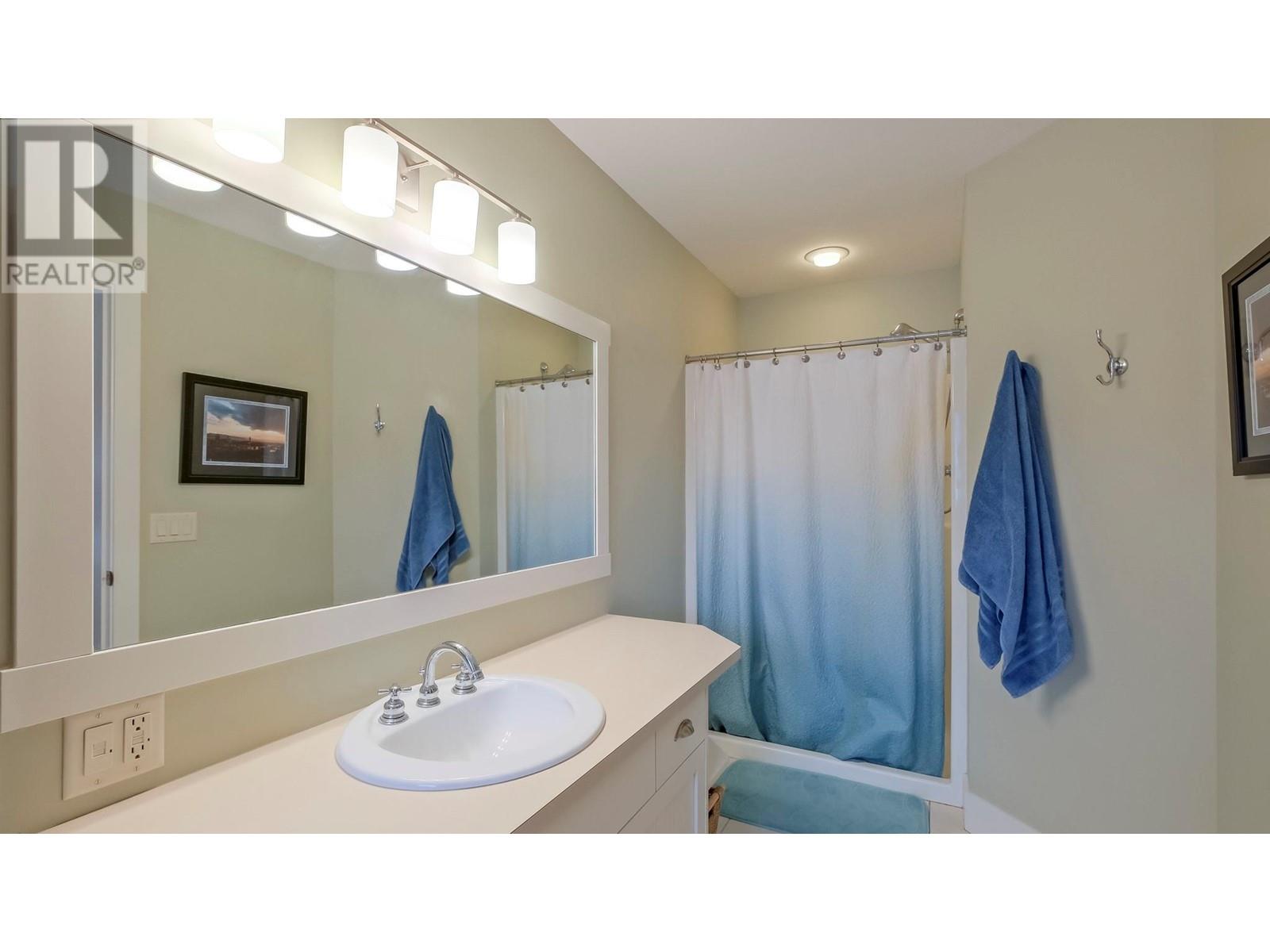 1053 Paret Crescent, Kelowna, British Columbia  V1W 4X9 - Photo 23 - 10324480