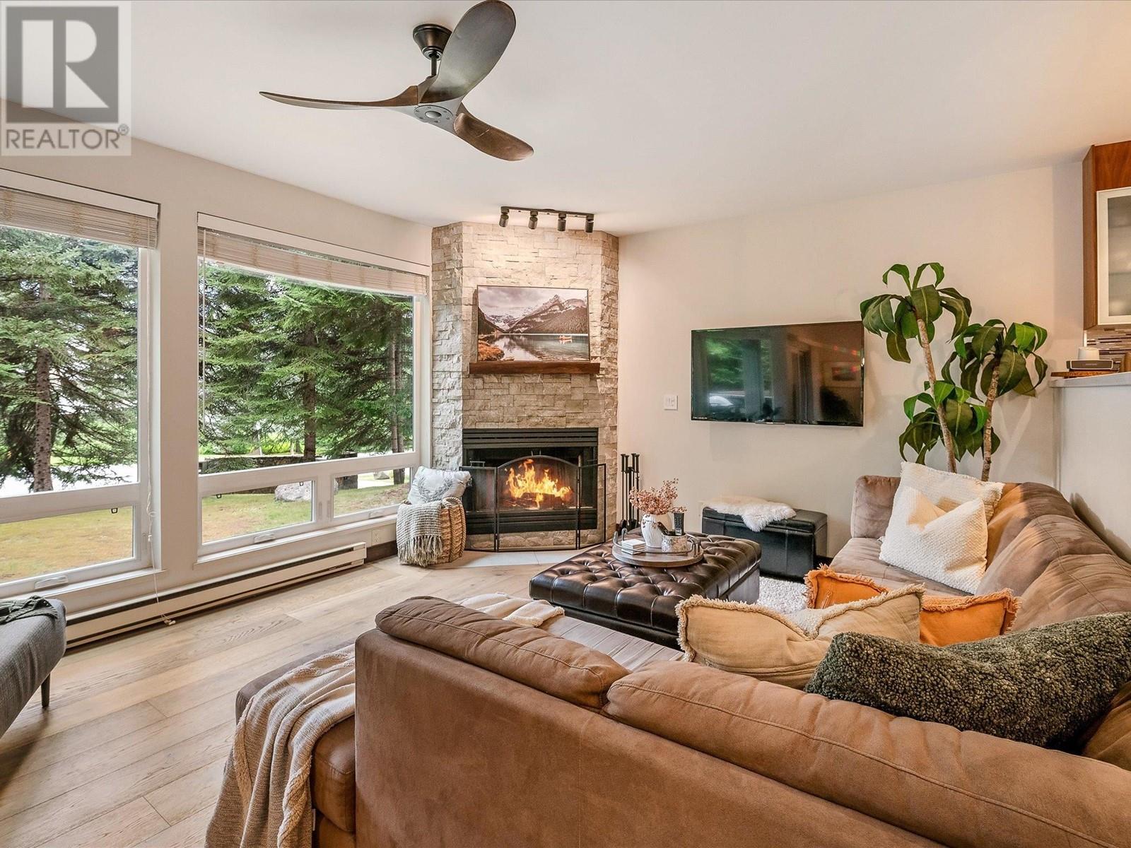 19 4645 Blackcomb Way, Whistler, British Columbia  V8E 0Y7 - Photo 1 - R2927509
