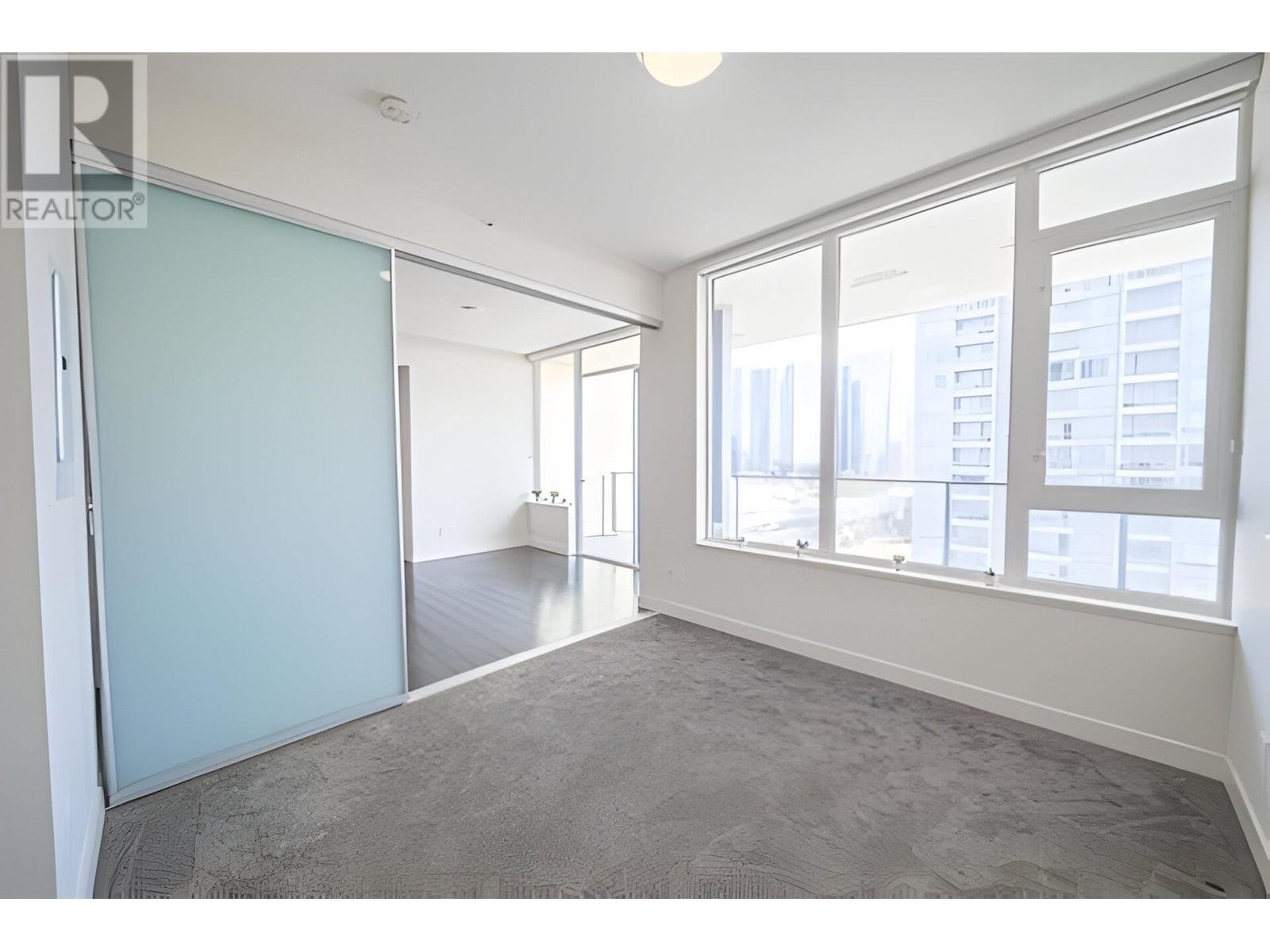 Listing Picture 8 of 15 : 1003 6383 MCKAY AVENUE, Burnaby / 本拿比 - 魯藝地產 Yvonne Lu Group - MLS Medallion Club Member