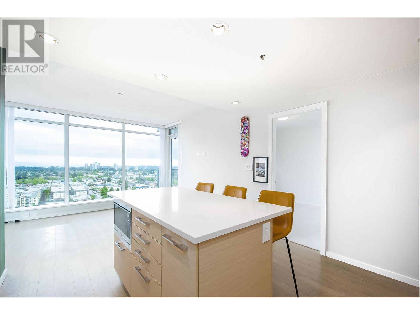 Property at 1906 6700 DUNBLANE AVENUE image 4