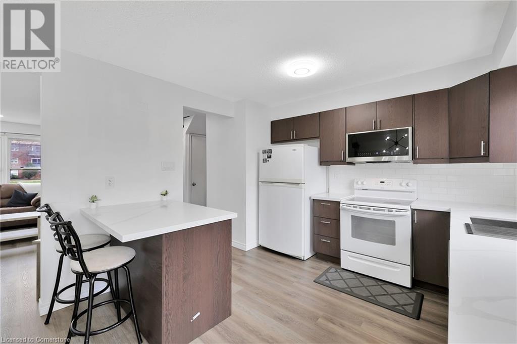 596 Grey Street Unit# 2, Brantford, Ontario  N3S 4Y1 - Photo 11 - 40649696