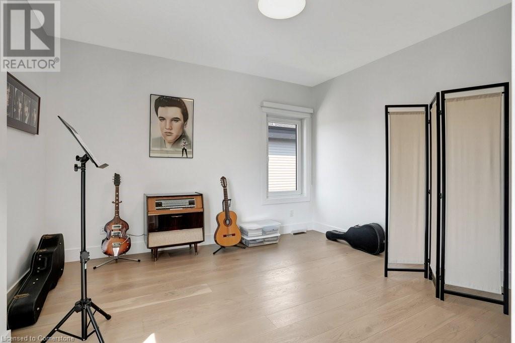 2208 Red Thorne Avenue, London, Ontario  N6P 0E5 - Photo 35 - 40648547