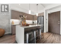 16 MARKLE Crescent Unit# 202, ancaster, Ontario