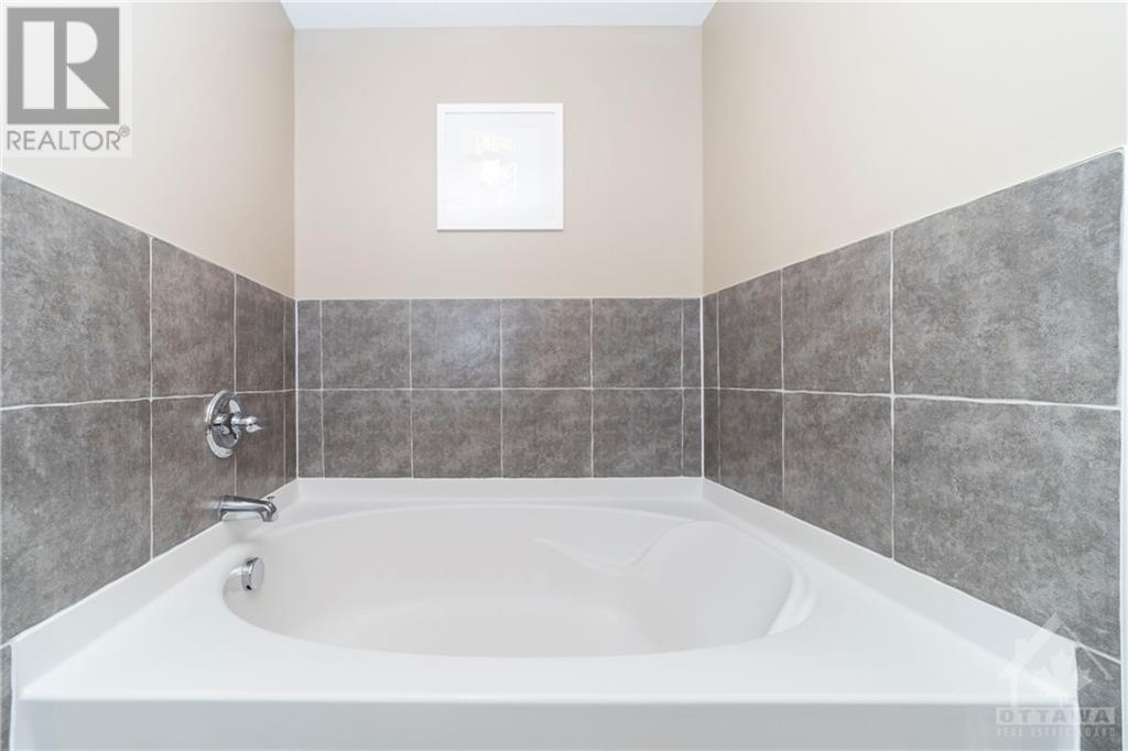 309 Galston Private, Orleans, Ontario  K1W 0G3 - Photo 23 - 1412794
