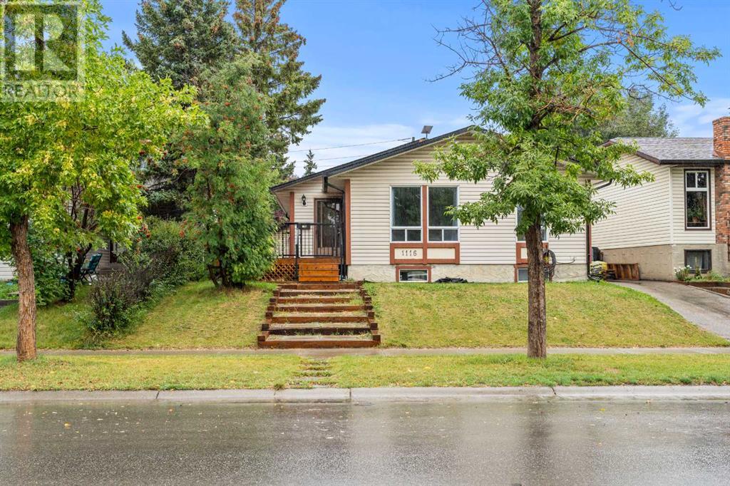 1116 Ranchlands Boulevard NW, calgary, Alberta