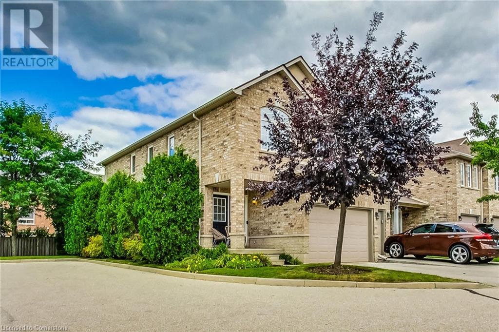 39 Panabaker Drive Unit# 1, Ancaster, Ontario L9G 0A2 - Photo 2 - 40649793