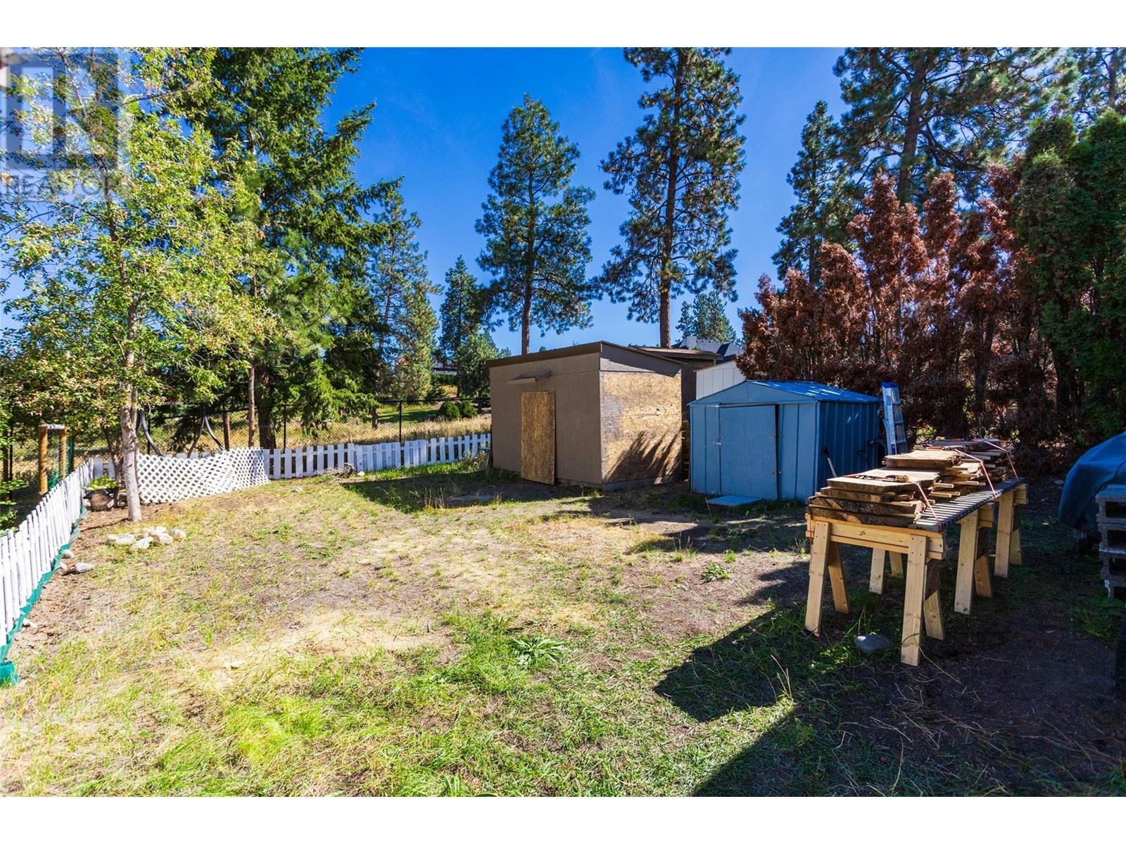 3535 McCulloch Road Unit# 74 Kelowna