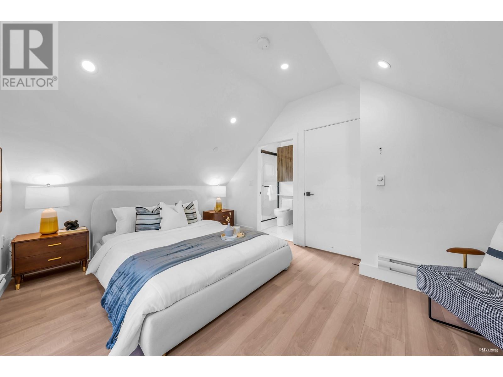 2 3344 Adanac Street, Vancouver, British Columbia  V5K 2P3 - Photo 25 - R2926041