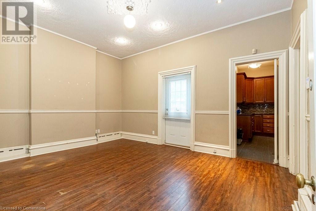 203 Macnab Street S, Hamilton, Ontario  L8P 3C8 - Photo 13 - XH4188162