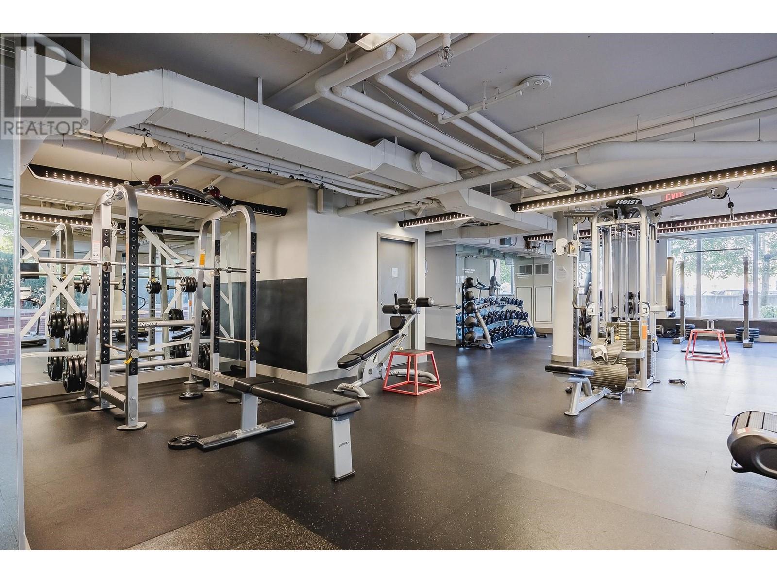 Listing Picture 29 of 38 : 2015 1618 QUEBEC STREET, Vancouver / 溫哥華 - 魯藝地產 Yvonne Lu Group - MLS Medallion Club Member