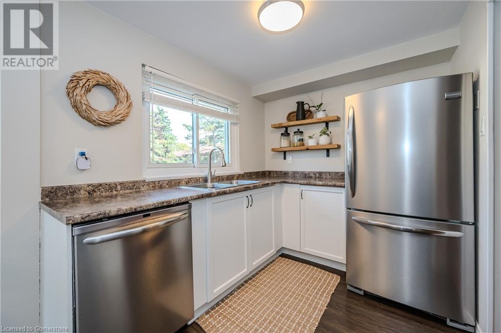 2 Worton Avenue Unit# 4, Guelph, Ontario N1H 7C5 - Photo 12 - XH4205783