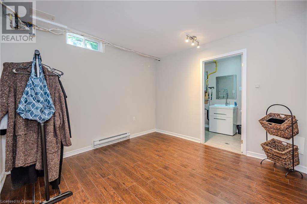 2 Worton Avenue Unit# 4, Guelph, Ontario N1H 7C5 - Photo 26 - XH4205783