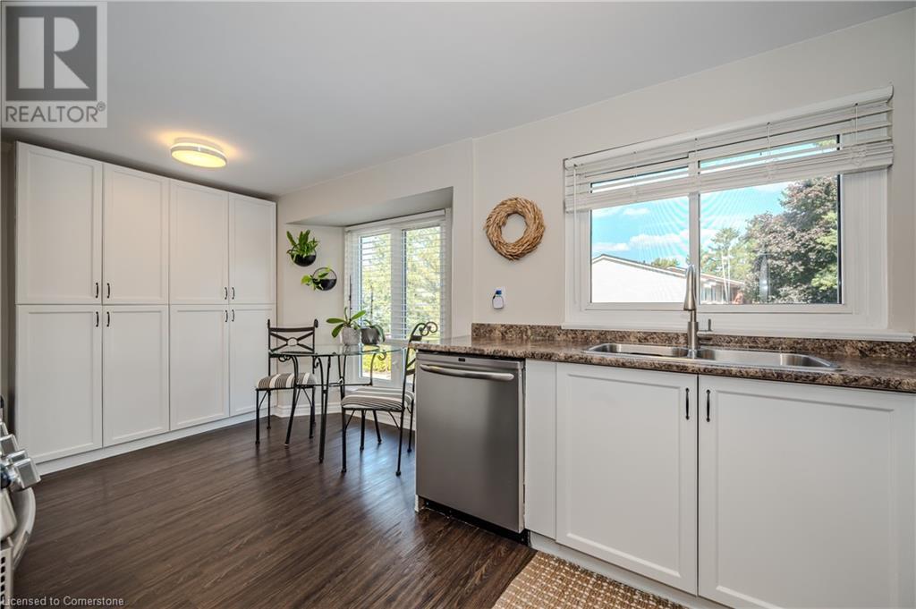 2 Worton Avenue Unit# 4, Guelph, Ontario N1H 7C5 - Photo 9 - XH4205783