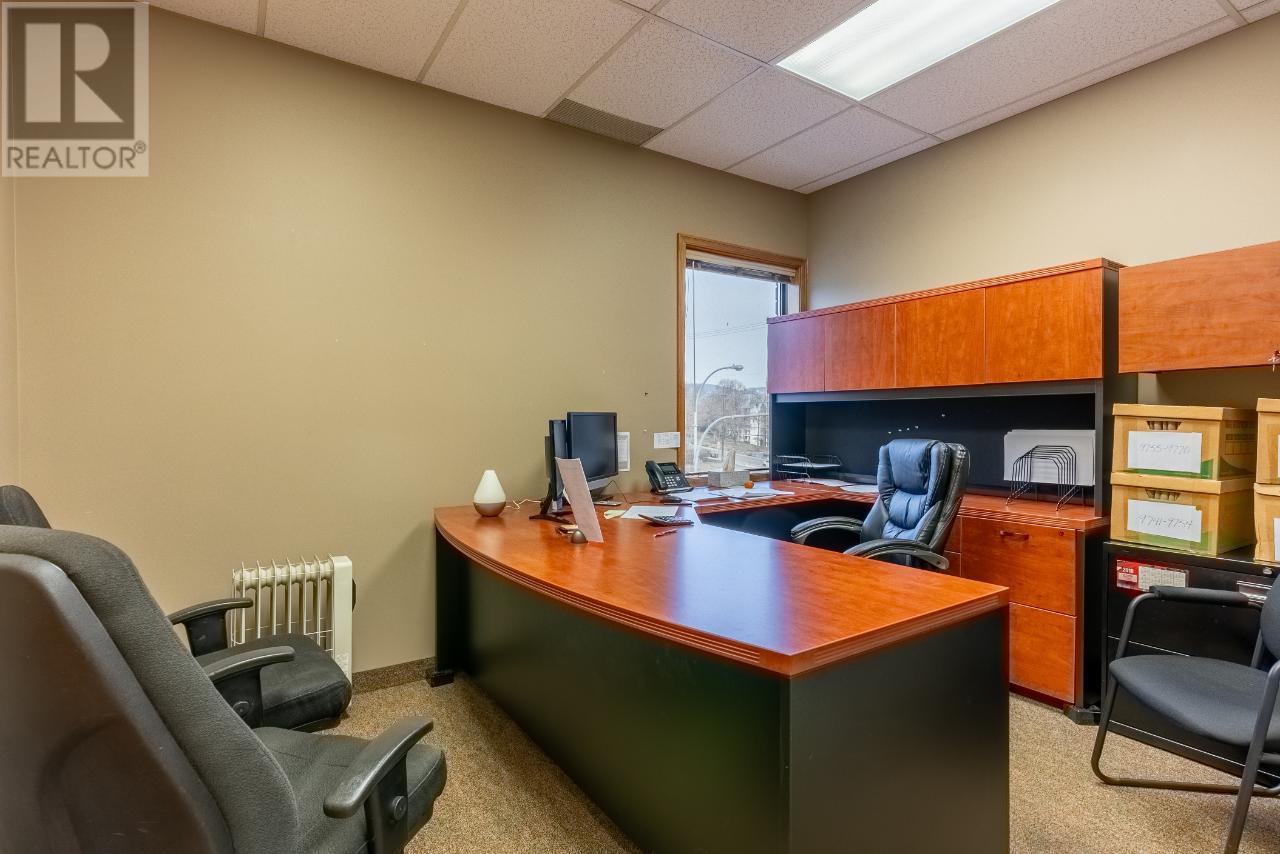 207-310 Nicola Street, Kamloops, British Columbia   - Photo 11 - 181005