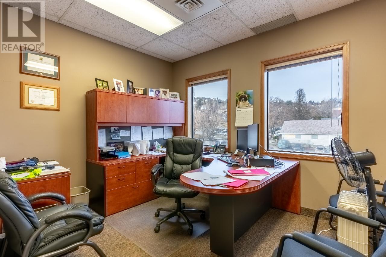 207-310 Nicola Street, Kamloops, British Columbia   - Photo 13 - 181005