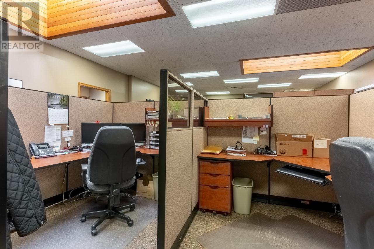 207-310 Nicola Street, Kamloops, British Columbia   - Photo 25 - 181005