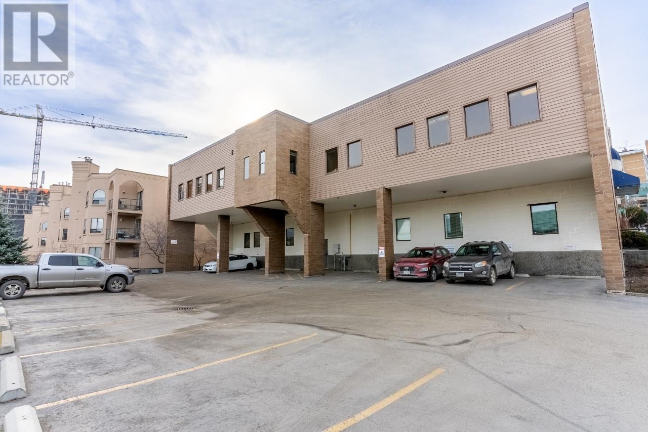 207-310 Nicola Street, Kamloops, British Columbia   - Photo 31 - 181005