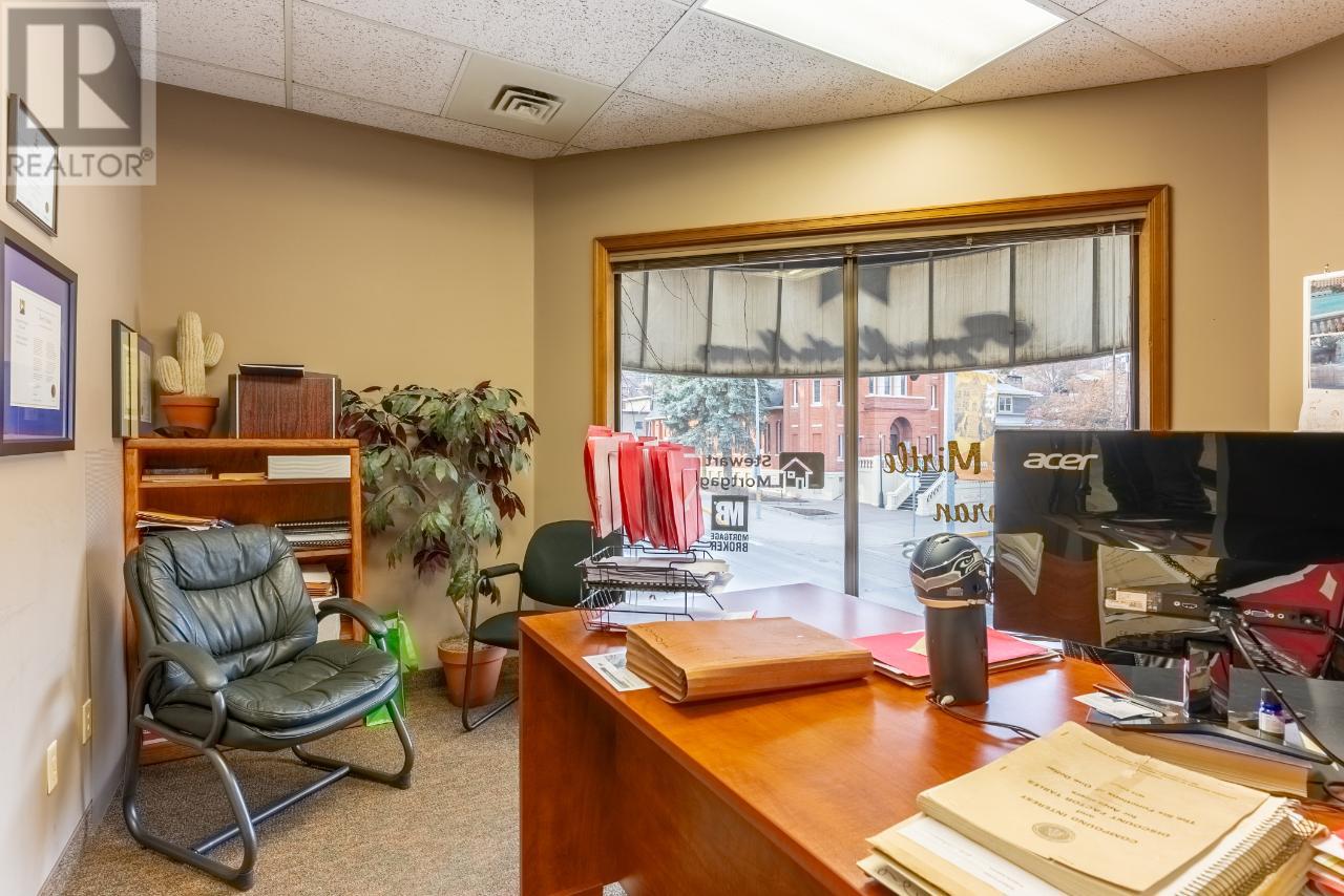 207-310 Nicola Street, Kamloops, British Columbia   - Photo 10 - 181006