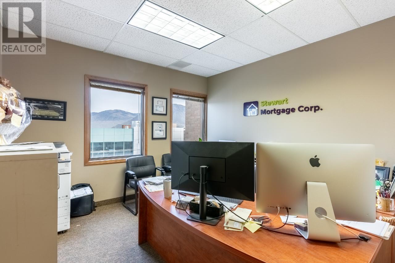 207-310 Nicola Street, Kamloops, British Columbia   - Photo 14 - 181006