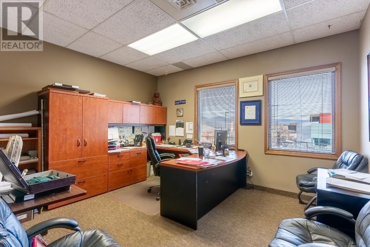 207-310 Nicola Street, Kamloops, British Columbia   - Photo 16 - 181006