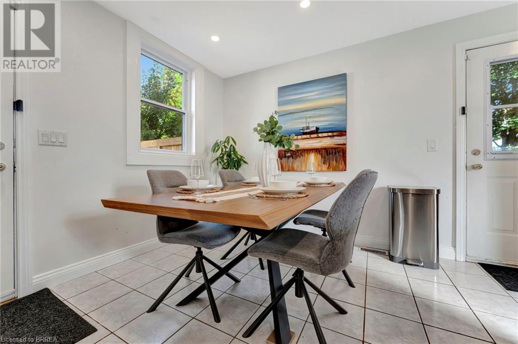 68 Richmond Street, Brantford, Ontario  N3T 3Y5 - Photo 11 - 40649844