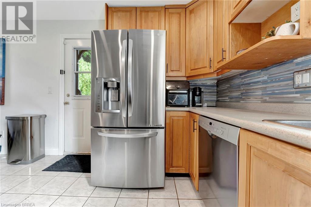 68 Richmond Street, Brantford, Ontario  N3T 3Y5 - Photo 14 - 40649844