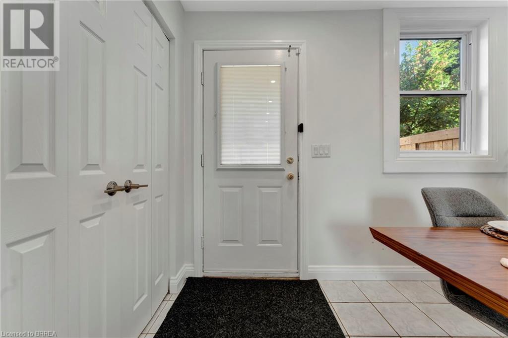 68 Richmond Street, Brantford, Ontario  N3T 3Y5 - Photo 9 - 40649844