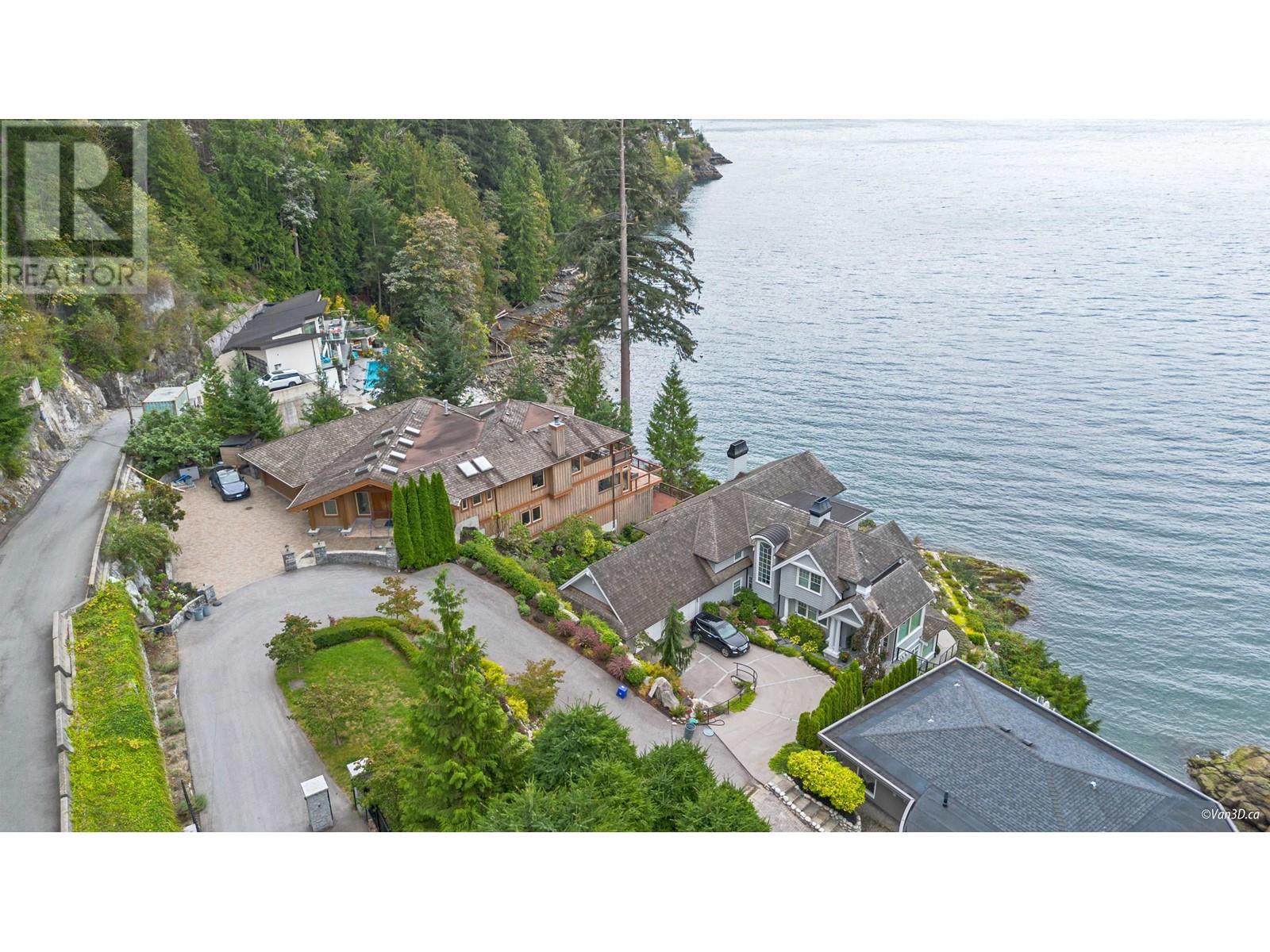 8442 Citrus Wynd, West Vancouver, British Columbia  V7W 3H1 - Photo 1 - R2927607