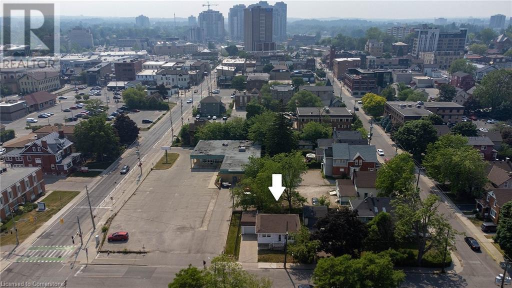 7 Peppler Street, Waterloo, Ontario  N2J 3C2 - Photo 3 - 40649476