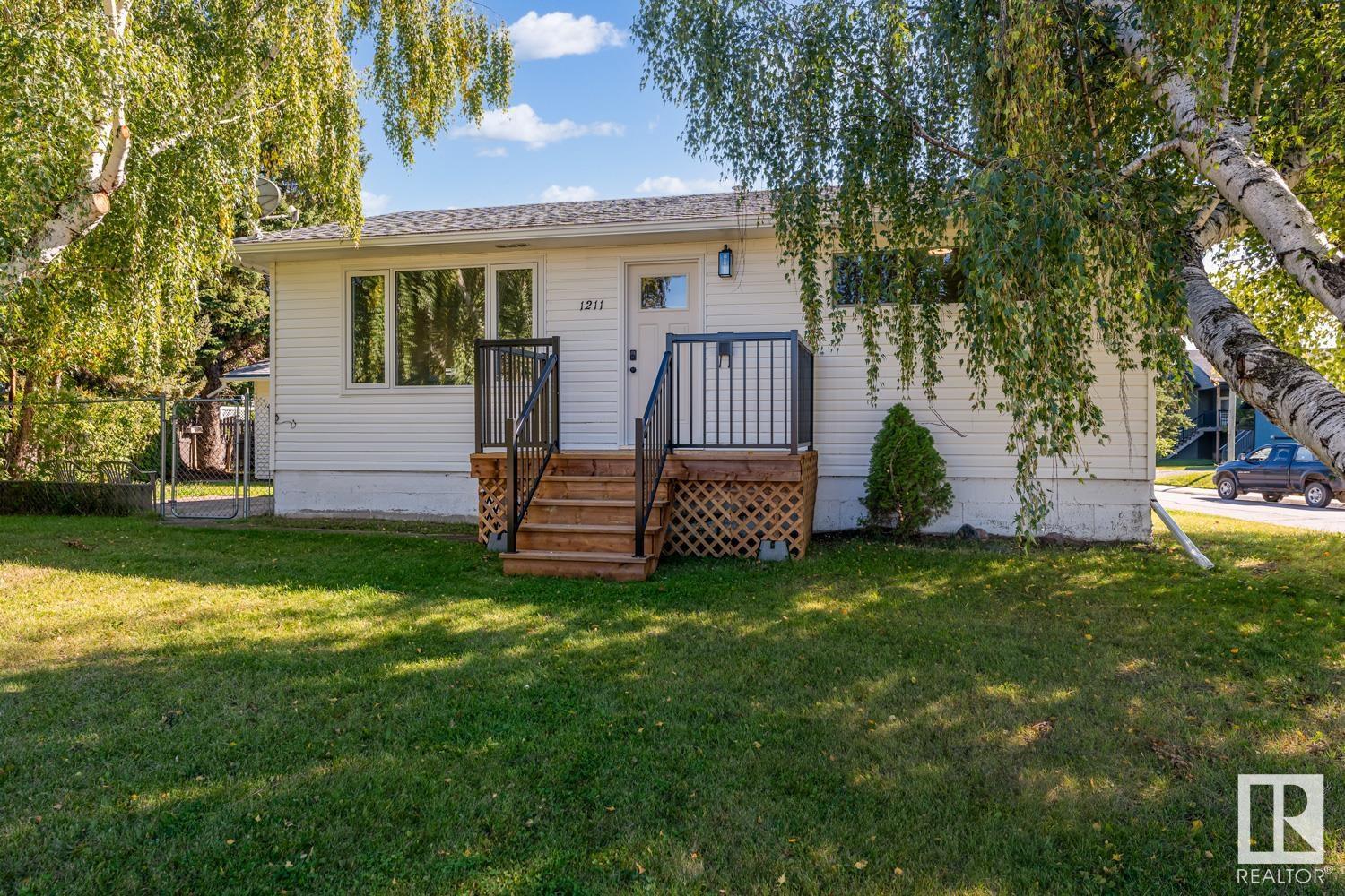 1211 5 Av, Cold Lake, Alberta  T9M 1A8 - Photo 2 - E4407071