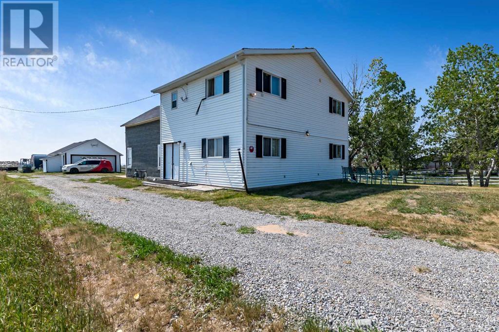 144033 402 Avenue E, Rural Foothills County, Alberta  T1V 1M6 - Photo 5 - A2128939