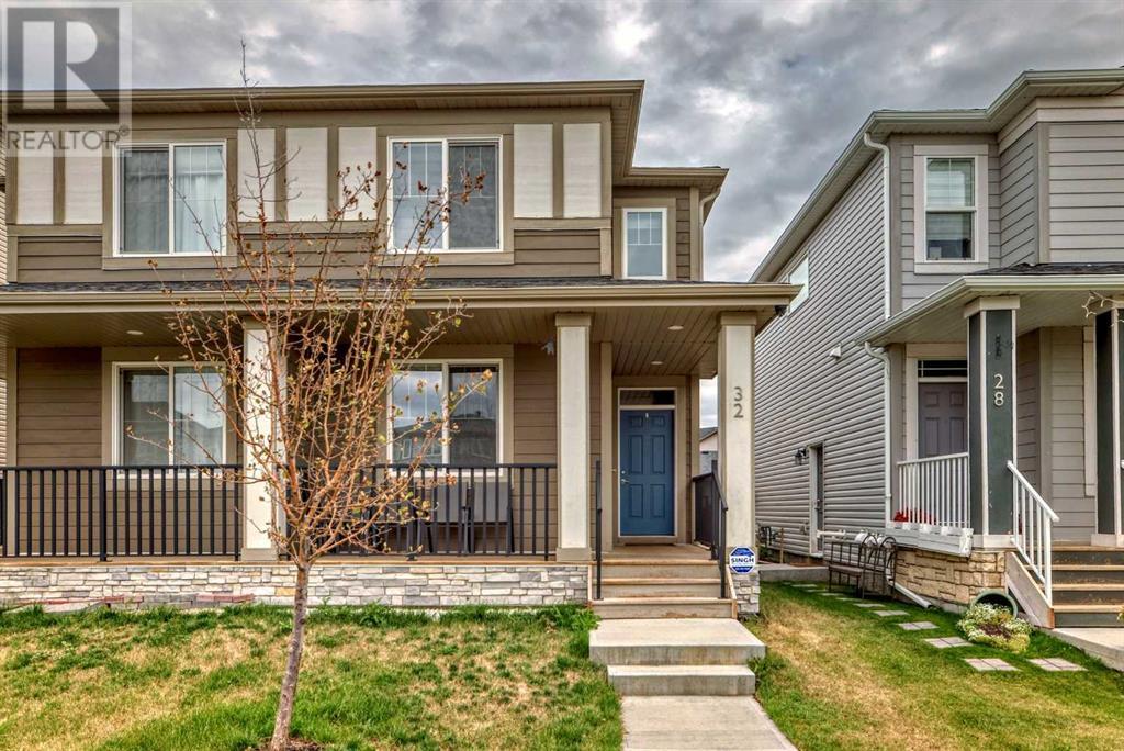 32 Cornerbrook Gate NE, calgary, Alberta