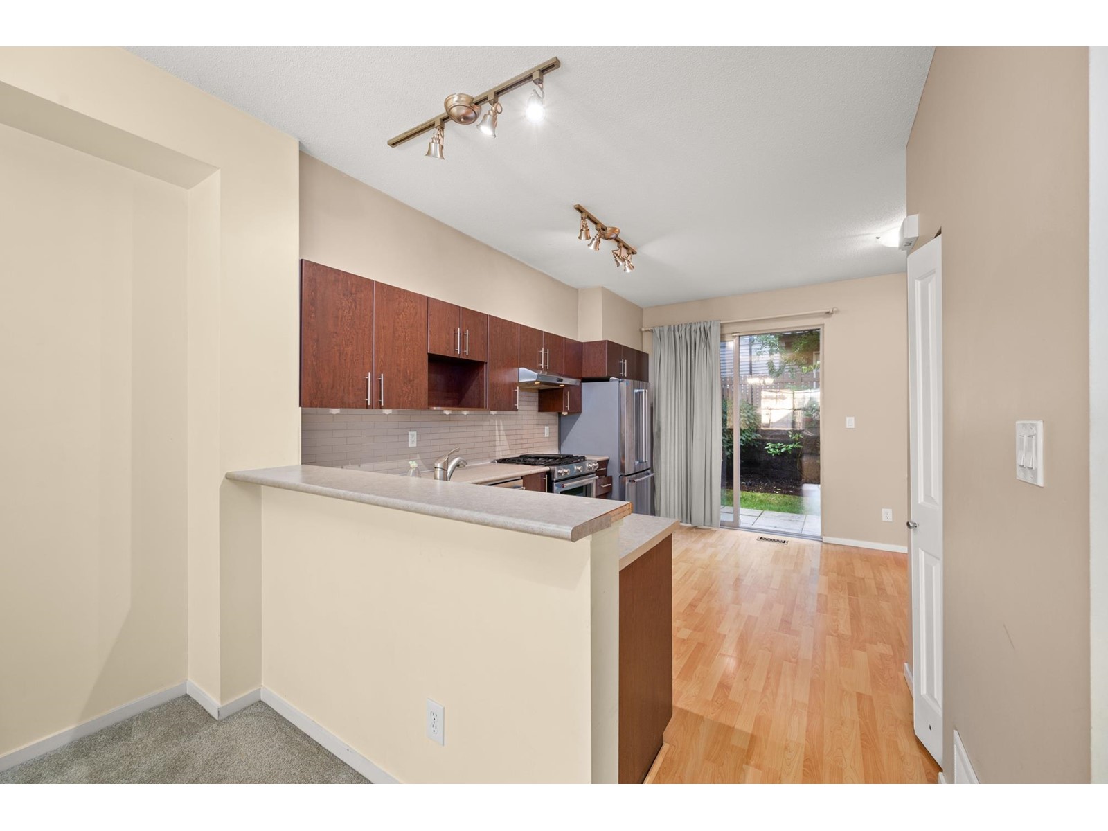 55 15152 62a Avenue, Surrey, British Columbia  V3S 1V1 - Photo 6 - R2927324