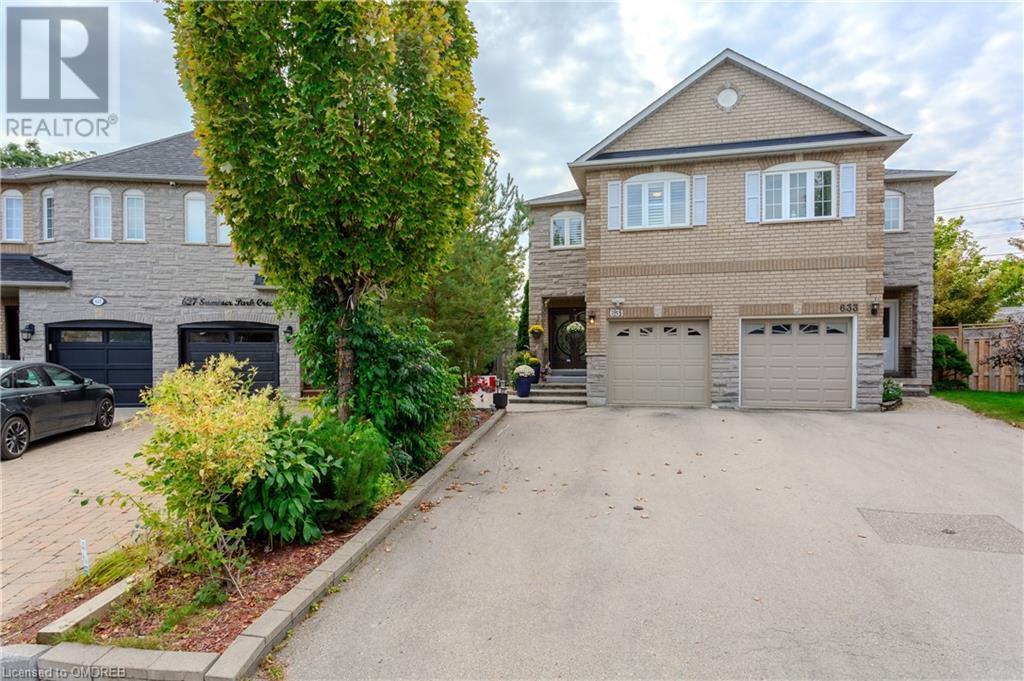 <h3>$1,039,000</h3><p>631 Summer Park Crescent, Mississauga, Ontario</p>