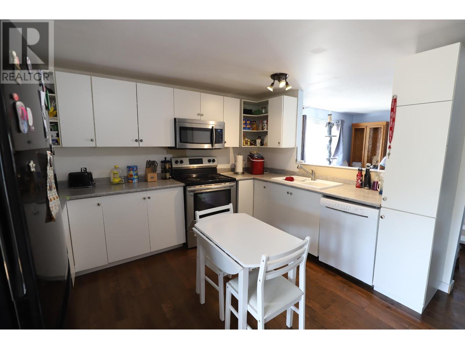 2128 Clapperton Ave, Merritt, British Columbia  V1K 1B8 - Photo 6 - 181009