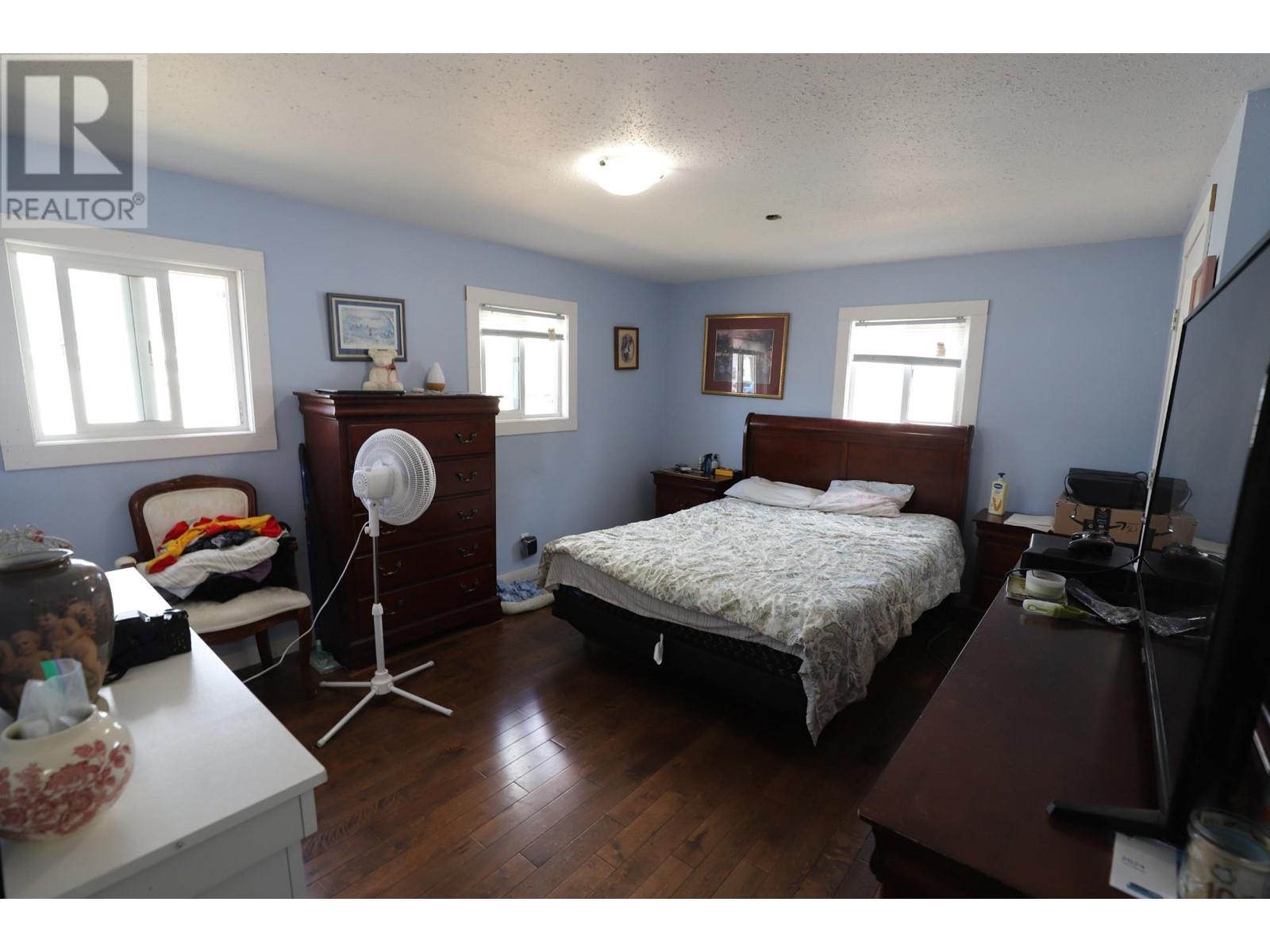 2128 Clapperton Ave, Merritt, British Columbia  V1K 1B8 - Photo 9 - 181009