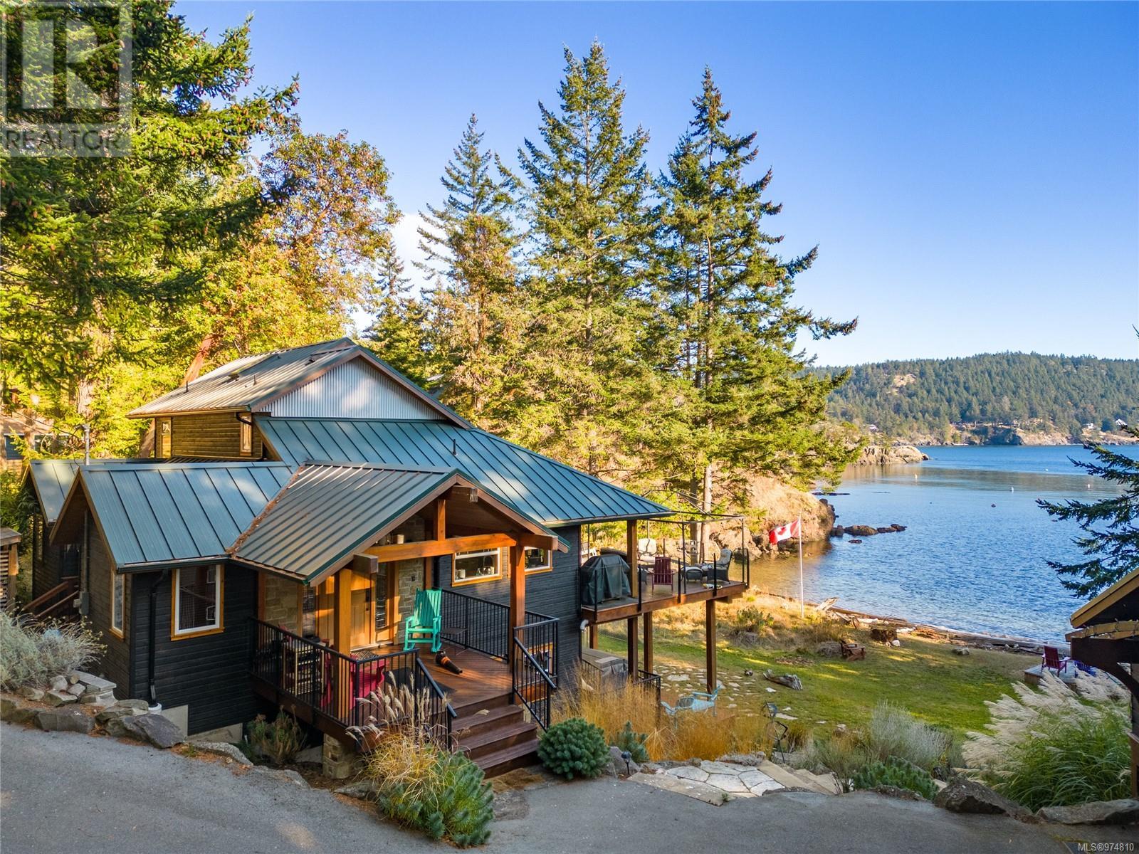 7942 Plumper Way, pender island, British Columbia V0N2M2