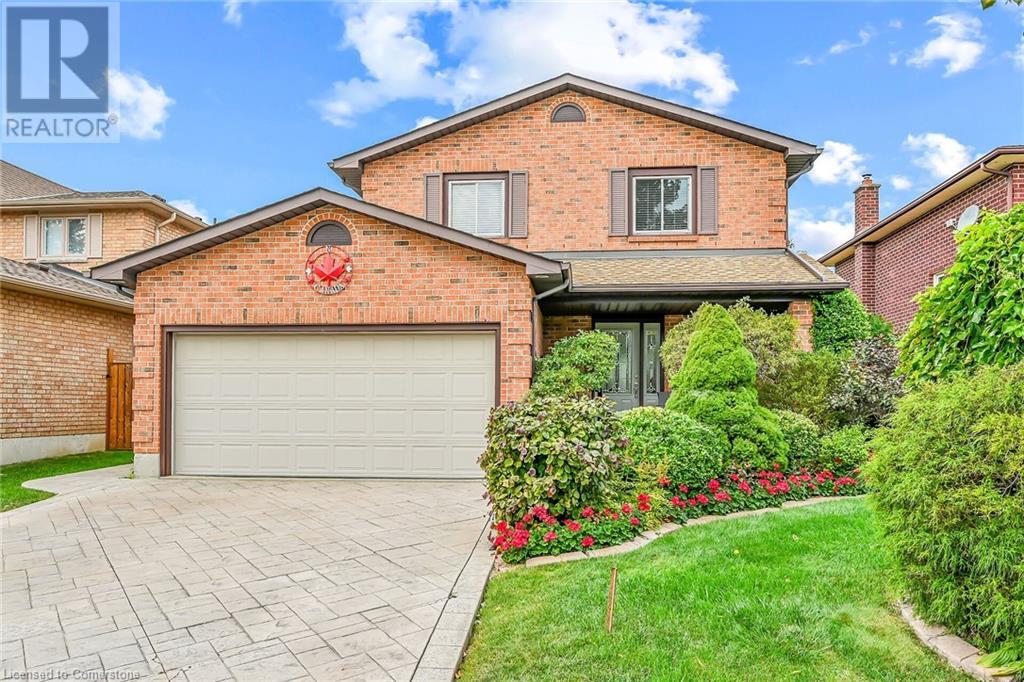 7 Gatestone Drive, Hamilton, Ontario L8J 2P1 - Photo 1 - 40648426
