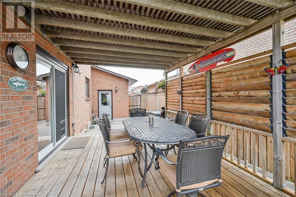 7 Gatestone Drive, Hamilton, Ontario L8J 2P1 - Photo 35 - 40648426