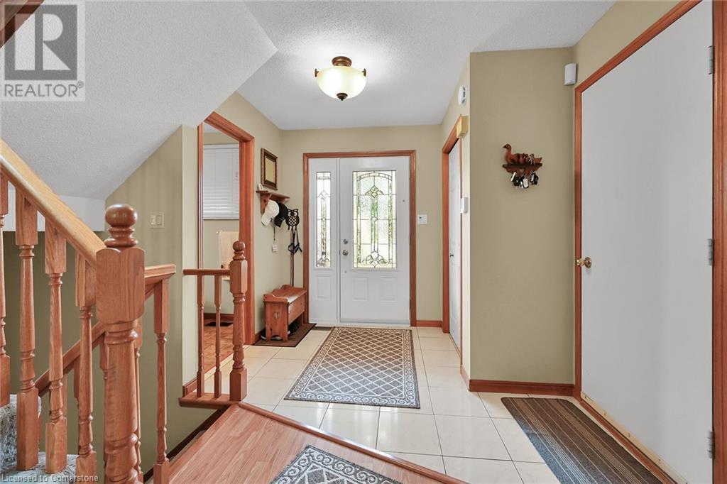 7 Gatestone Drive, Hamilton, Ontario L8J 2P1 - Photo 7 - 40648426