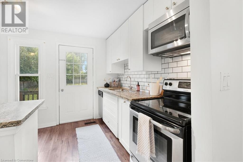 1146 Leaside Road