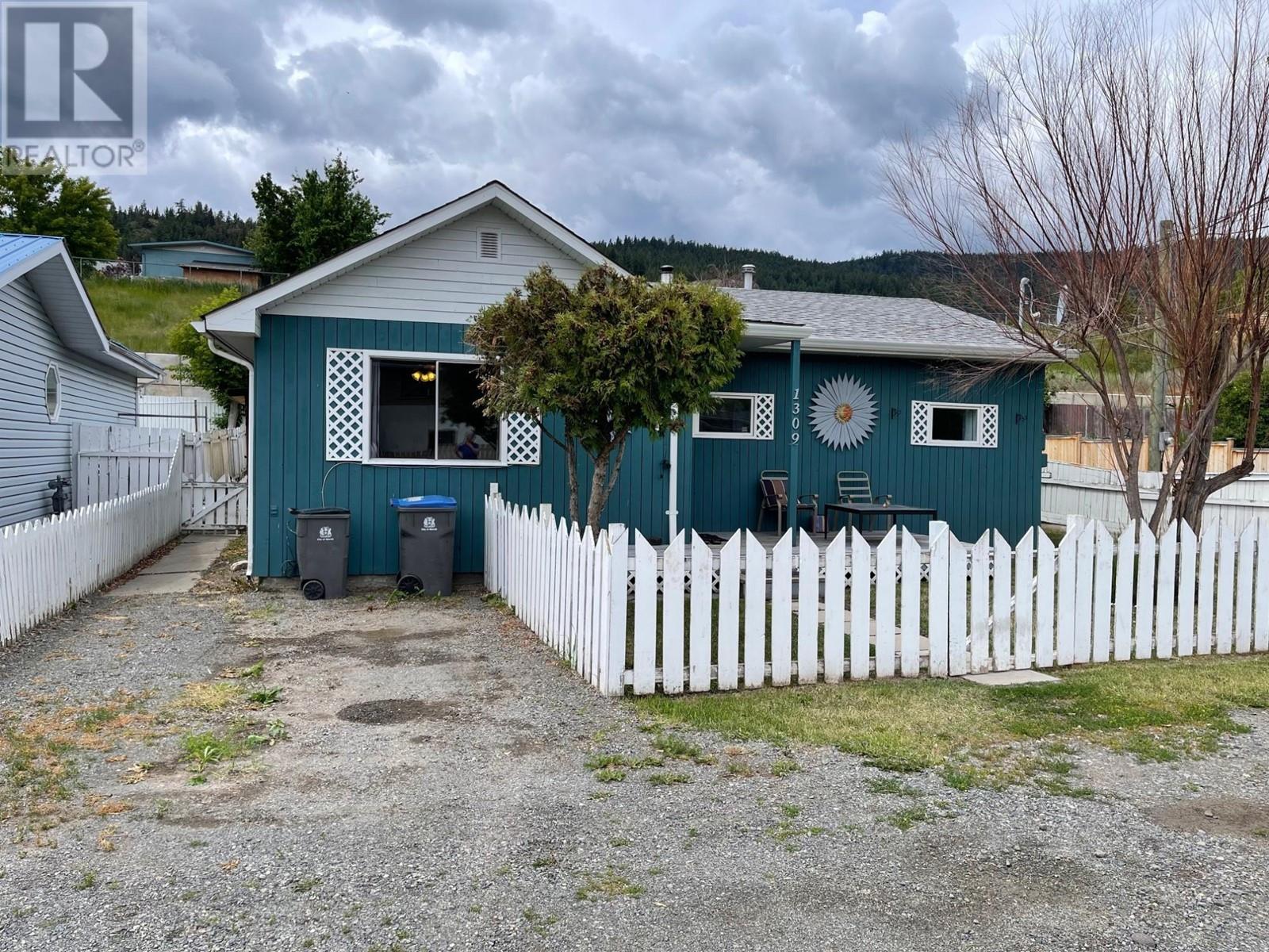 1309 Fir Ave, Merritt, British Columbia  V1K 1L1 - Photo 20 - 181019