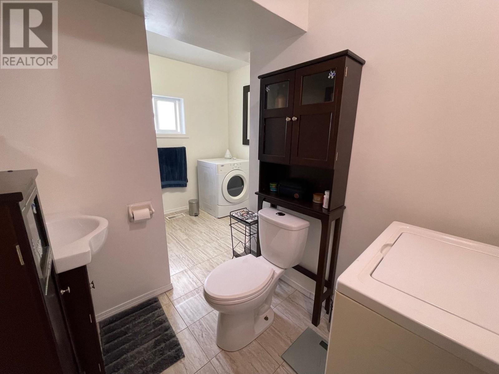 1309 Fir Ave, Merritt, British Columbia  V1K 1L1 - Photo 8 - 181019