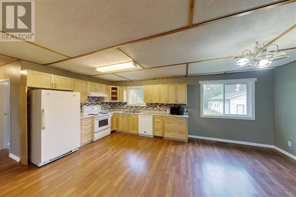 Property at 6603 5 Avenue image 3